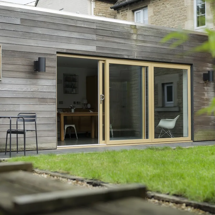 Patio Colindale
